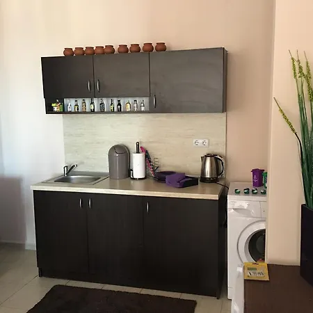 Natasha Beachside * Πομόριε