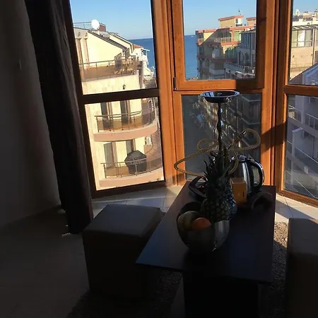 Natasha Beachside Apartment Pomorie